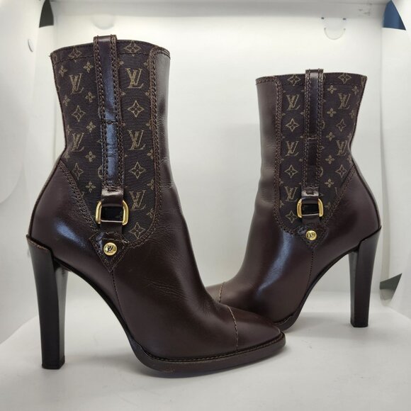 LOUIS VUITTON Brown Leather Mini Lin Jodie Monogram Ankle Boots, Size 35.5 5.5 - Picture 2 of 16